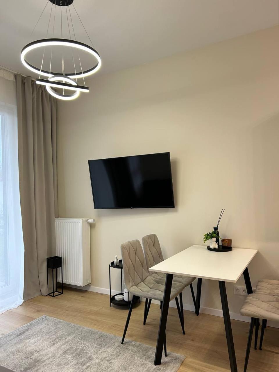 Warsaw Airport Apartment Exteriör bild