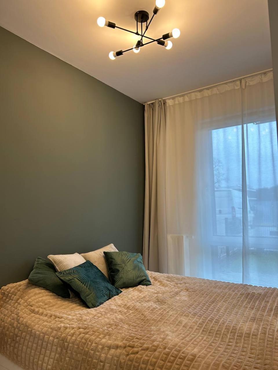 Warsaw Airport Apartment Exteriör bild